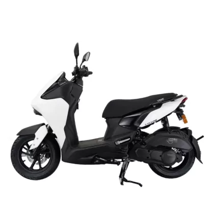 Купить Скутер Vento CYCLONE 49сс Скутер Vento CYCLONE 49сс