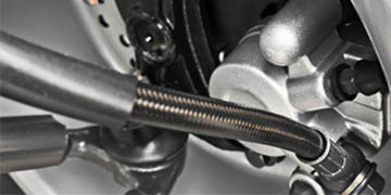 Передние и задние дисковые тормоза