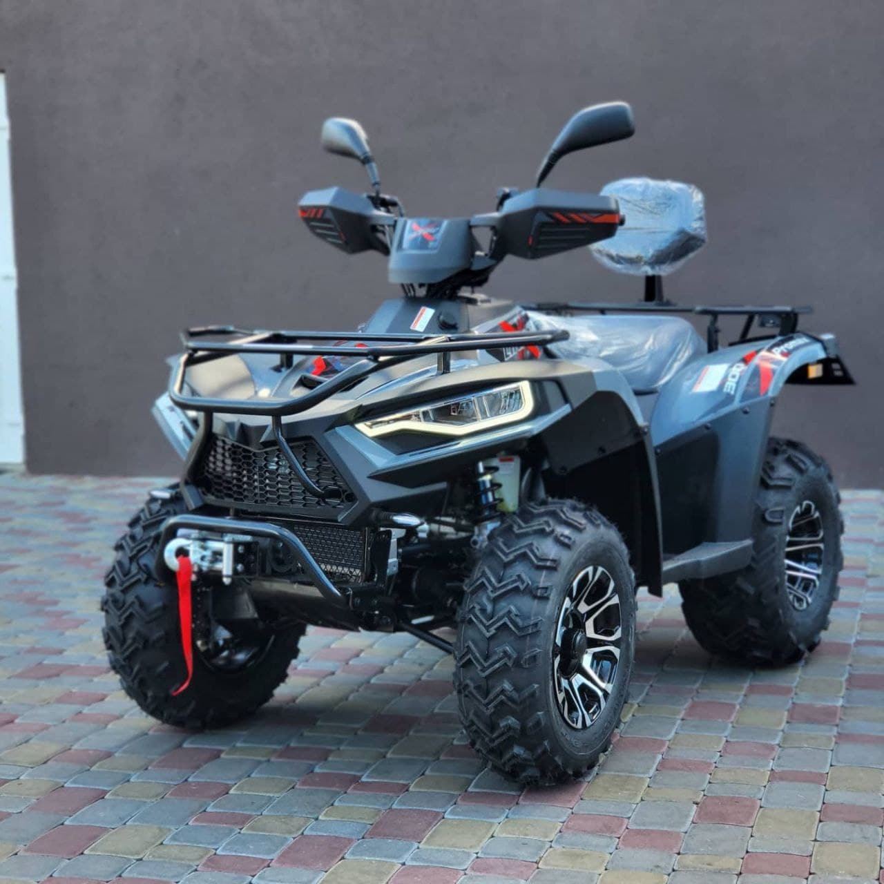 Полноприводный квадроцикл Linhai LH300ATV-B-EFI Promax на инжекторе